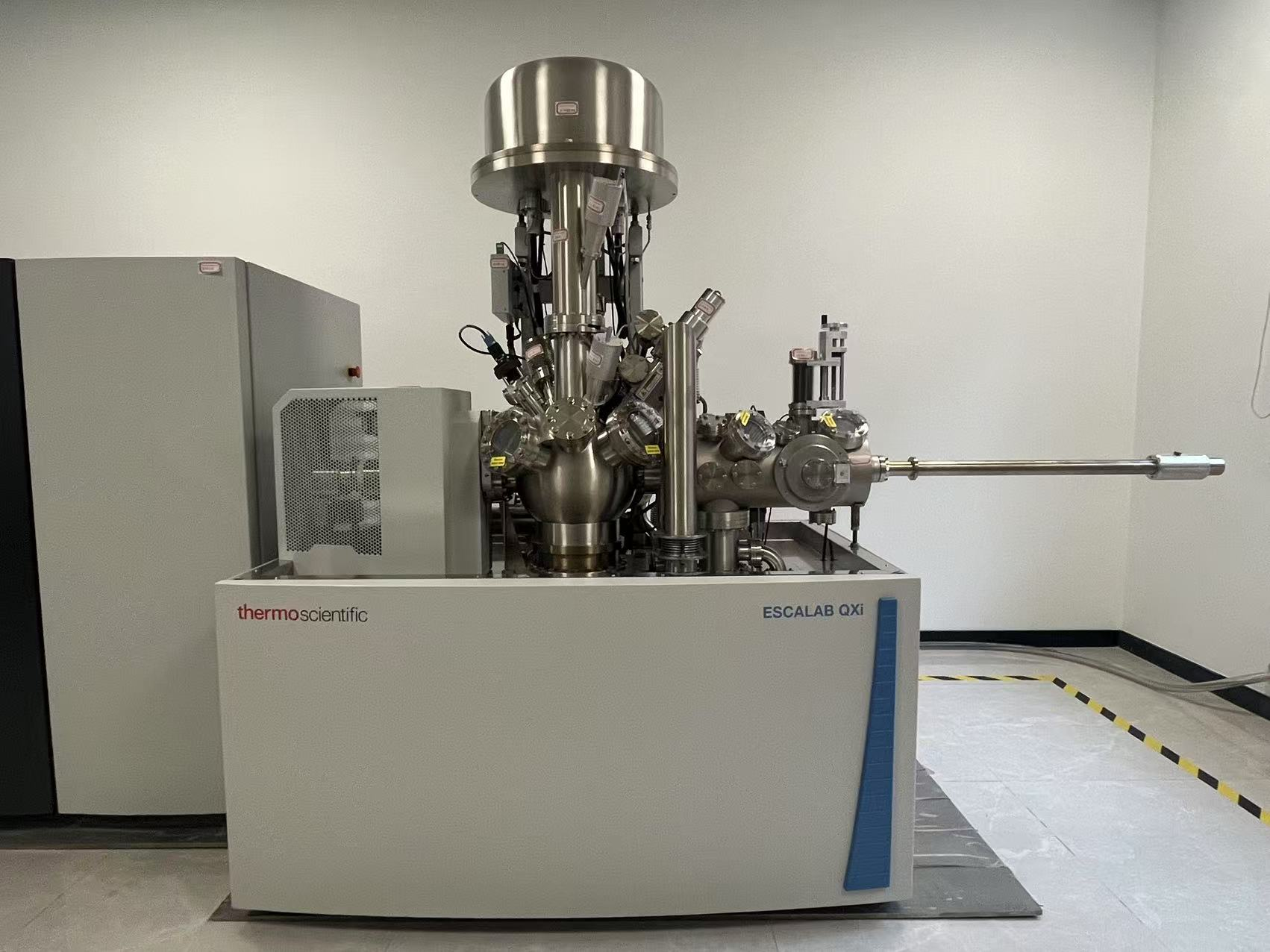 X射线光电子能谱仪