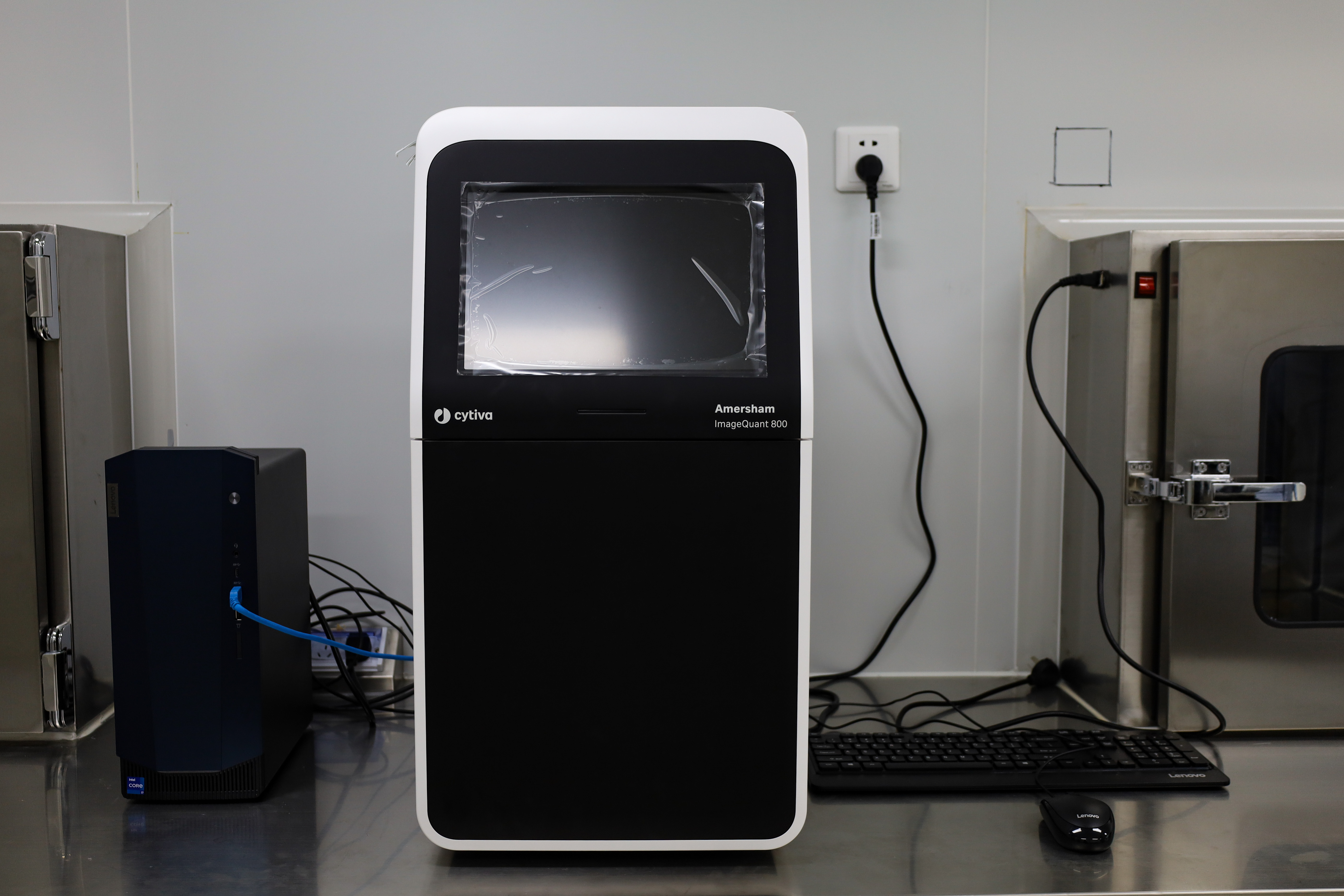 超灵敏多功能成像仪